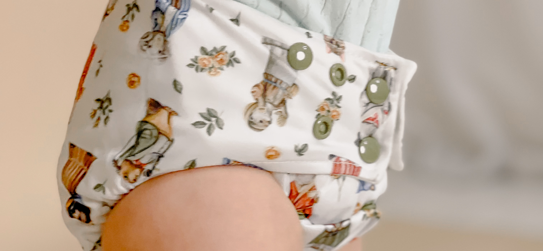 Finding the Perfect Fit Using an Adjustable Nappy - Meenie & Co.